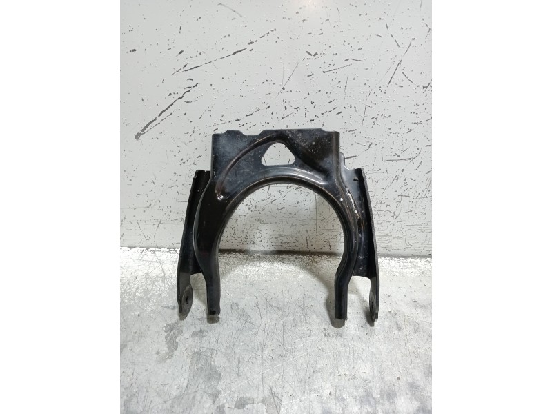 Recambio de brazo suspension superior delantero derecho para citroen c5 berlina feel edition referencia OEM IAM 9682594280  
