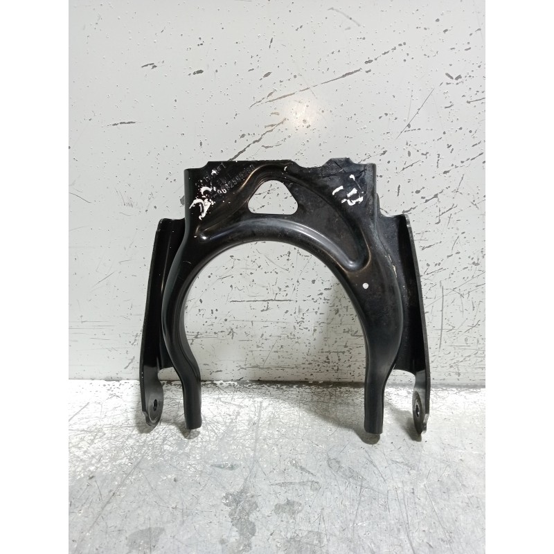 Recambio de brazo suspension superior delantero izquierdo para citroen c5 berlina feel edition referencia OEM IAM 9682595280  