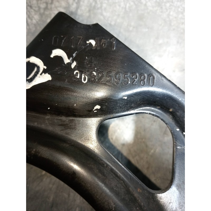 Recambio de brazo suspension superior delantero izquierdo para citroen c5 berlina feel edition referencia OEM IAM 9682595280  