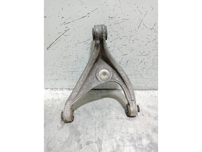 Recambio de brazo suspension superior trasero derecho para citroen c5 berlina feel edition referencia OEM IAM   
