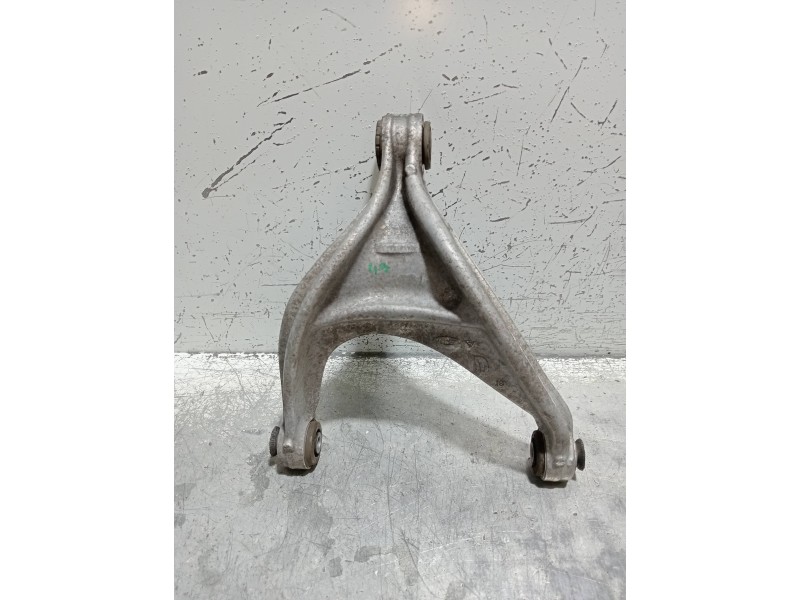 Recambio de brazo suspension superior trasero derecho para citroen c5 berlina feel edition referencia OEM IAM   