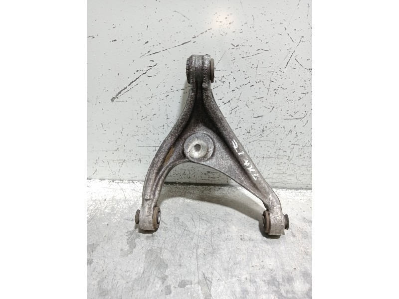 Recambio de brazo suspension superior trasero izquierdo para citroen c5 berlina feel edition referencia OEM IAM   