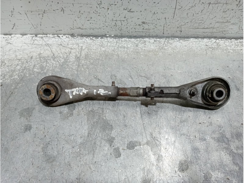 Recambio de brazo suspension superior trasero izquierdo para citroen c5 berlina feel edition referencia OEM IAM   