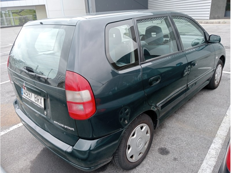 mitsubishi space star (dg0) del año 2002