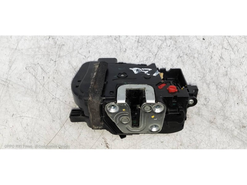 Recambio de motor cierre centralizado trasero izquierdo para kia sportage drive 4x2 referencia OEM IAM 814103U000  