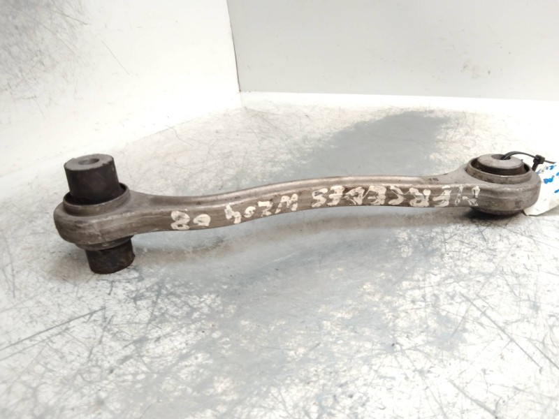Recambio de brazo suspension superior trasero derecho para mercedes clase c (w204) berlina c 200 cdi blueefficiency (204.001) re