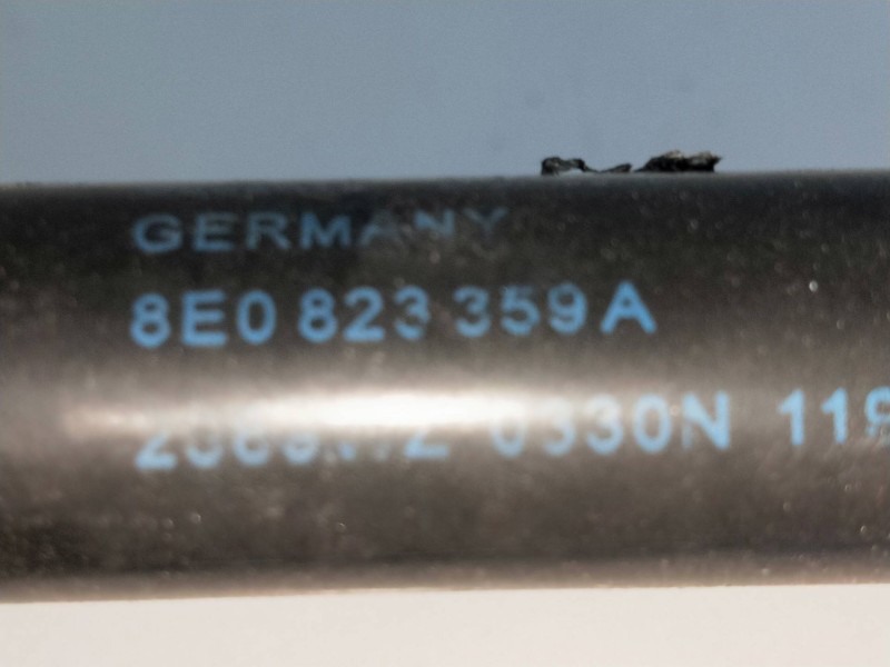 Recambio de amortiguadores capo para seat exeo st (3r5)(2009>) 2.0 tdi referencia OEM IAM 8E0823359A  