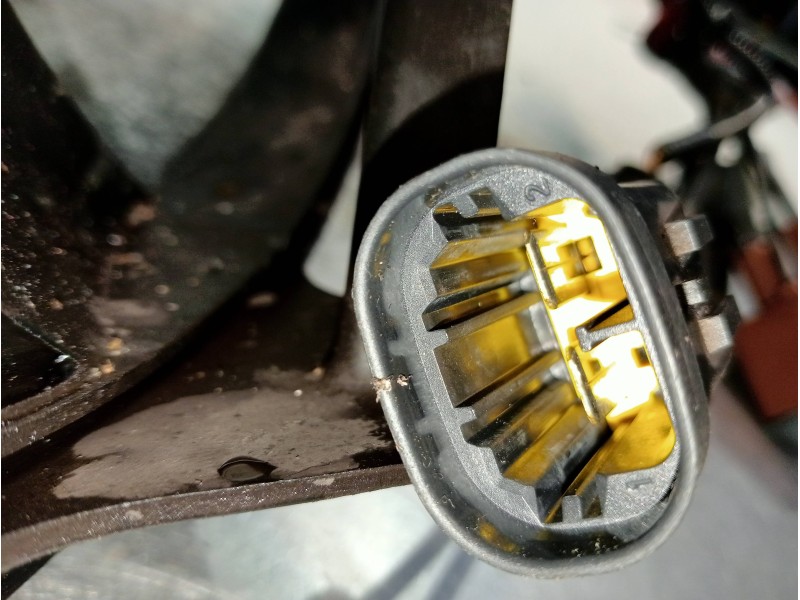 Recambio de electroventilador para peugeot 407 sw st confort referencia OEM IAM 3000128 102712 