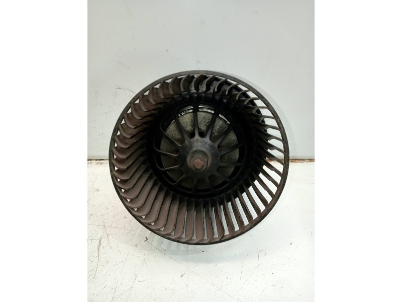 Recambio de motor calefaccion para ford focus berlina (cap) trend referencia OEM IAM 5027252471 6652A 6652A