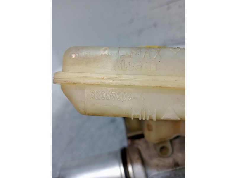 Recambio de bomba freno para audi a6 berlina (4b2) 2.4 quattro referencia OEM IAM 8E0611301E 320670094 