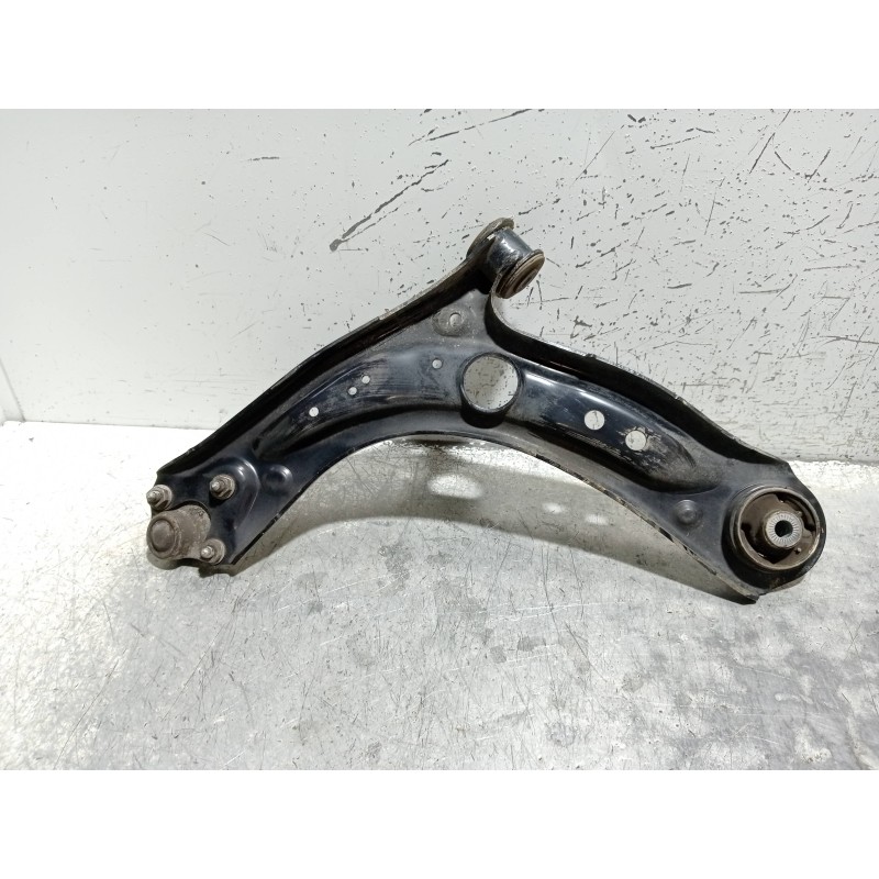 Recambio de brazo suspension inferior delantero derecho para volkswagen golf vii lim. (bq1) advance referencia OEM IAM 5Q0407152