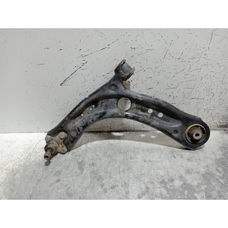 Recambio de brazo suspension inferior delantero izquierdo para volkswagen golf vii lim. (bq1) advance referencia OEM IAM 5Q04071