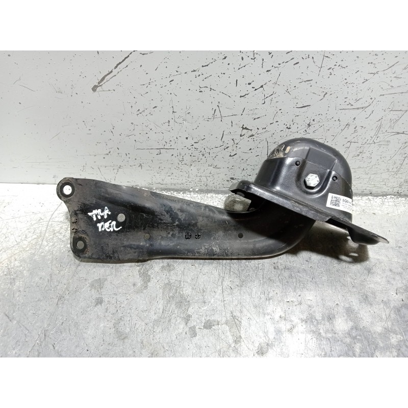 Recambio de brazo suspension superior trasero derecho para volkswagen golf vii lim. (bq1) advance referencia OEM IAM 5Q0505226C 
