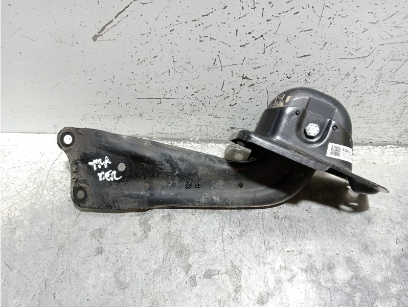 Recambio de brazo suspension superior trasero derecho para volkswagen golf vii lim. (bq1) advance referencia OEM IAM 5Q0505226C 