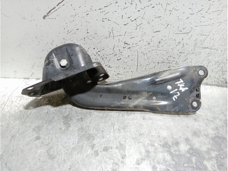 Recambio de brazo suspension superior trasero derecho para volkswagen golf vii lim. (bq1) advance referencia OEM IAM 5Q0505225C 