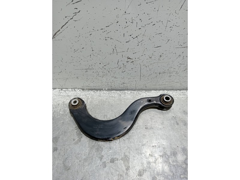 Recambio de brazo suspension superior trasero derecho para volkswagen golf vii lim. (bq1) advance referencia OEM IAM 5Q0505351B 