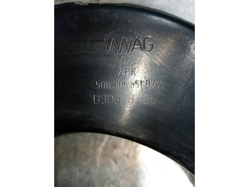 Recambio de brazo suspension superior trasero derecho para volkswagen golf vii lim. (bq1) advance referencia OEM IAM 5Q0505351B 