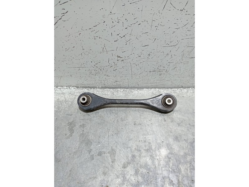 Recambio de brazo suspension superior trasero izquierdo para volkswagen golf vii lim. (bq1) advance referencia OEM IAM 5Q0501529