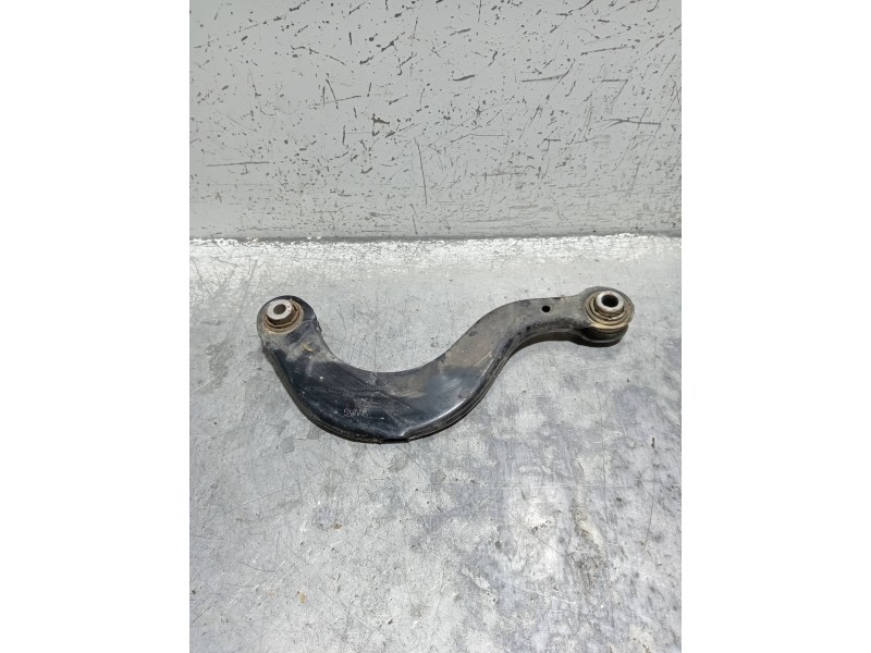 Recambio de brazo suspension superior trasero izquierdo para volkswagen golf vii lim. (bq1) advance referencia OEM IAM 5Q0505351