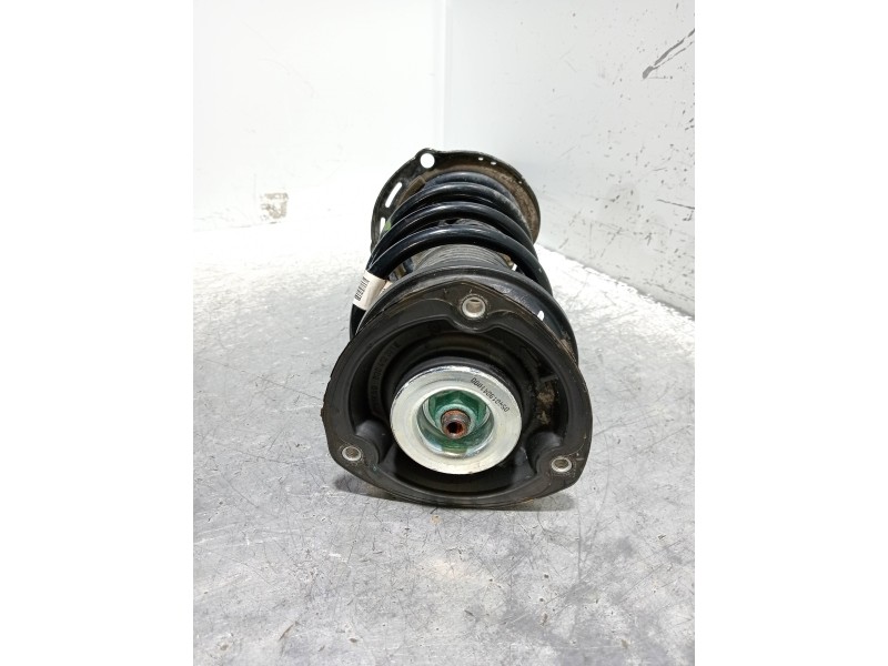 Recambio de amortiguador delantero derecho para volkswagen golf vii lim. (bq1) advance referencia OEM IAM 5Q0413023FJ 5Q0412014P