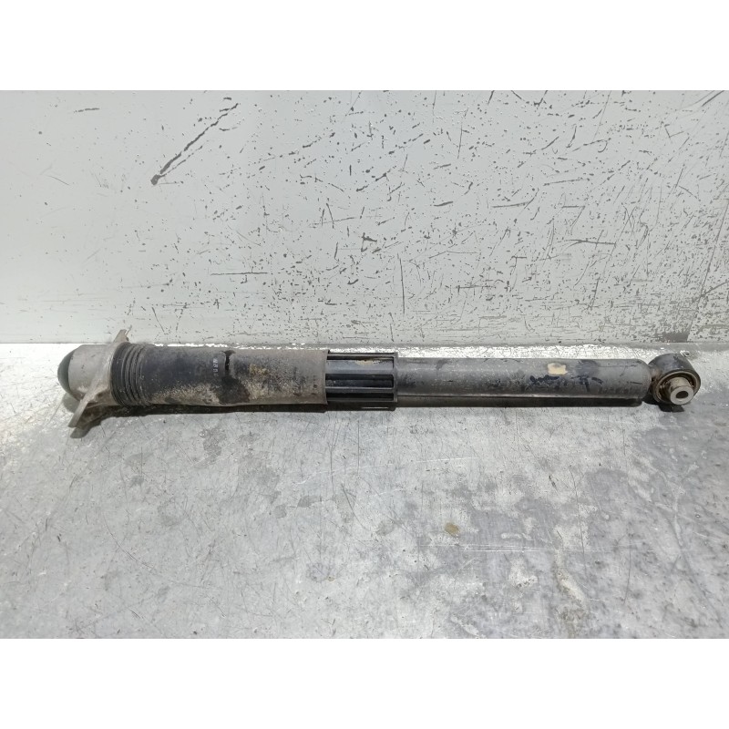 Recambio de amortiguador trasero izquierdo para volkswagen golf vii lim. (bq1) advance referencia OEM IAM 5Q0512011PF 8014020022