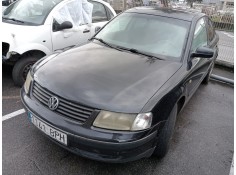 volkswagen passat berlina (3b2) del año 2001