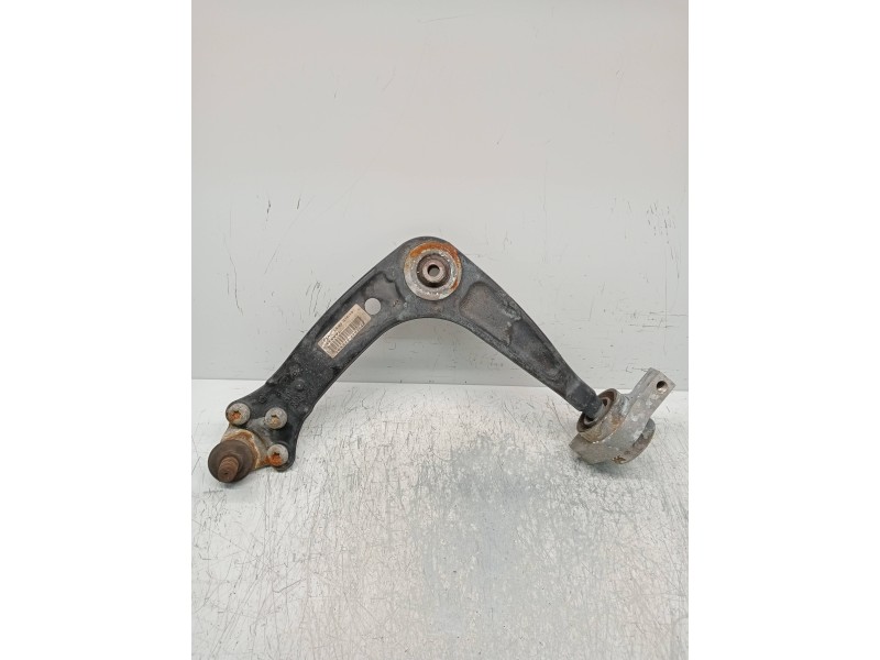 Recambio de brazo suspension inferior delantero izquierdo para peugeot 508 sw active referencia OEM IAM   