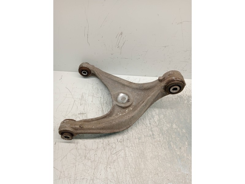 Recambio de brazo suspension inferior trasero derecho para peugeot 508 sw active referencia OEM IAM   