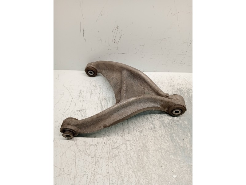Recambio de brazo suspension inferior trasero izquierdo para peugeot 508 sw active referencia OEM IAM   