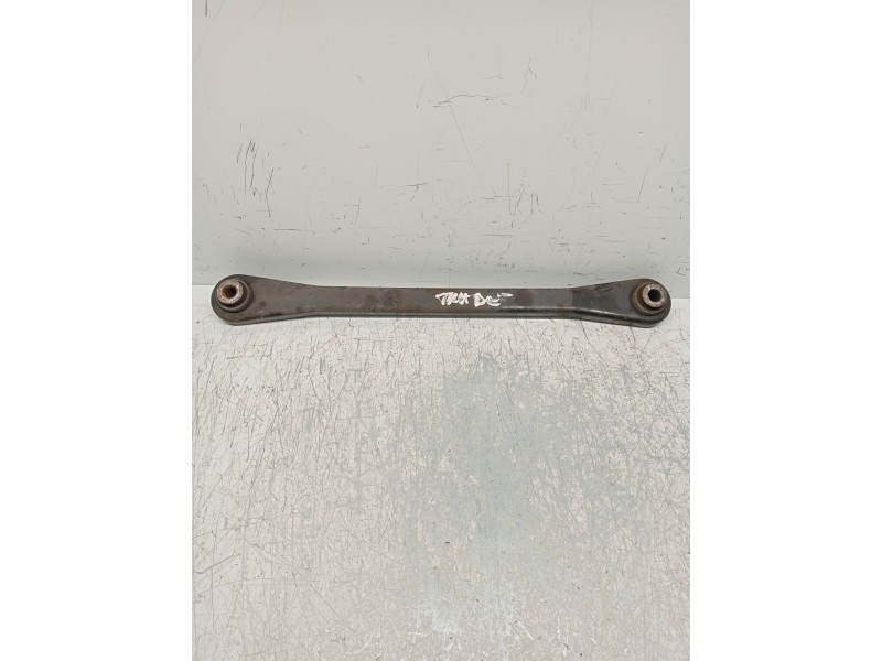 Recambio de brazo suspension superior trasero derecho para peugeot 508 sw active referencia OEM IAM   