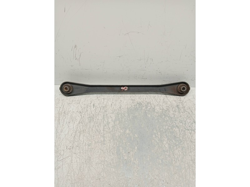 Recambio de brazo suspension superior trasero derecho para peugeot 508 sw active referencia OEM IAM   
