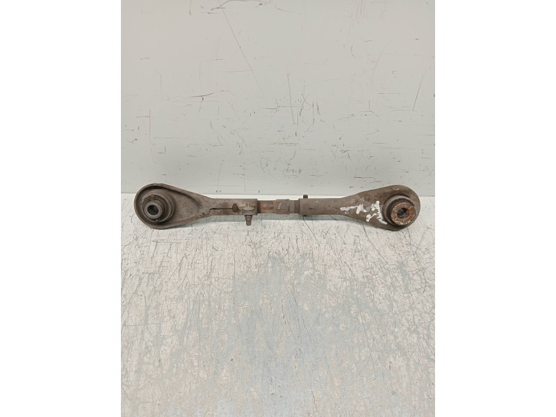 Recambio de brazo suspension superior trasero izquierdo para peugeot 508 sw active referencia OEM IAM   