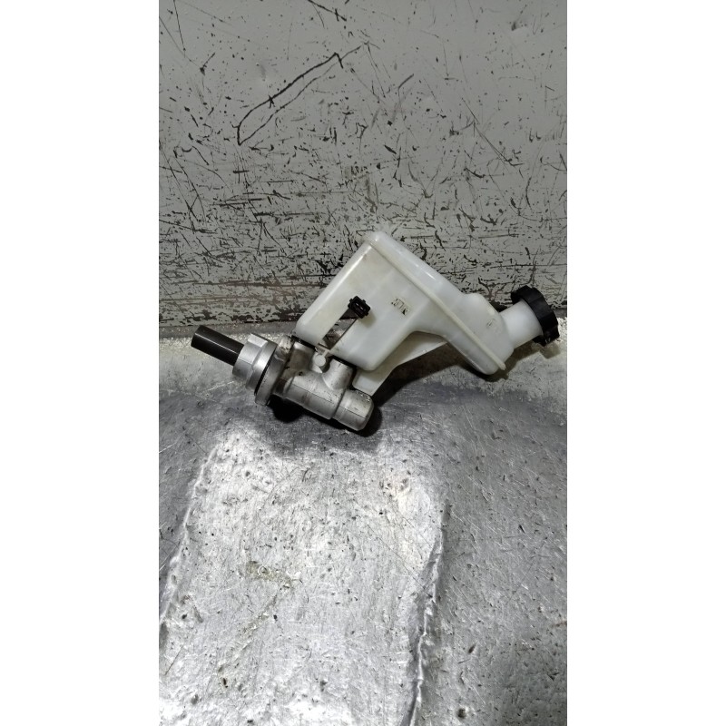 Recambio de bomba freno para kia sportage drive 4x2 referencia OEM IAM   