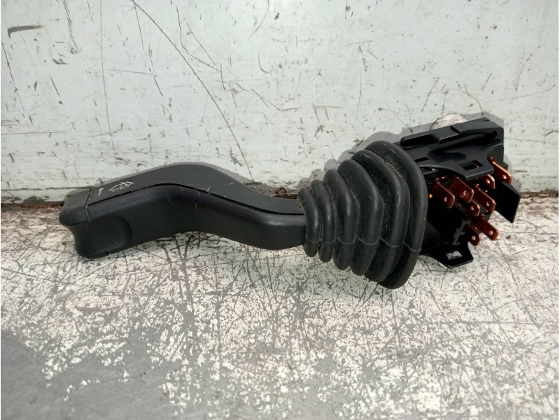 Recambio de mando limpia para opel astra f berlina california referencia OEM IAM 90124931  