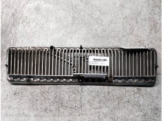 Recambio de rejilla delantera para volvo serie 460 2.0i glt referencia OEM IAM    2