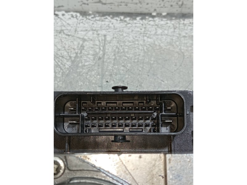 Recambio de abs para peugeot 407 sw st confort referencia OEM IAM 0265235271 9662005180 