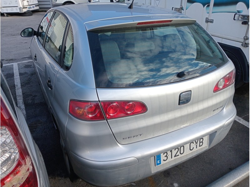 seat ibiza (6l1) del año 2004