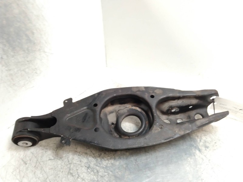 Recambio de brazo suspension inferior trasero izquierdo para mercedes clase clk (w209) coupe 3.2 v6 18v cat referencia OEM IAM  