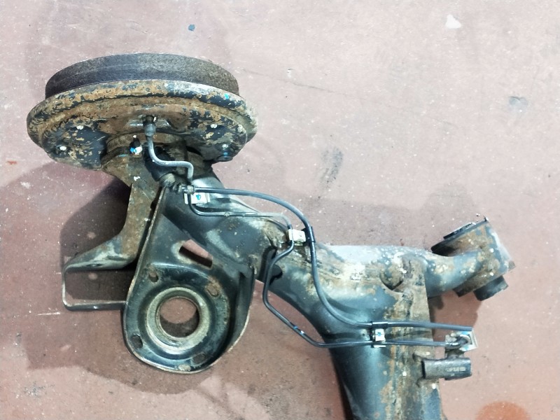 Recambio de puente trasero para volkswagen fox (5z1) básico referencia OEM IAM   ABS