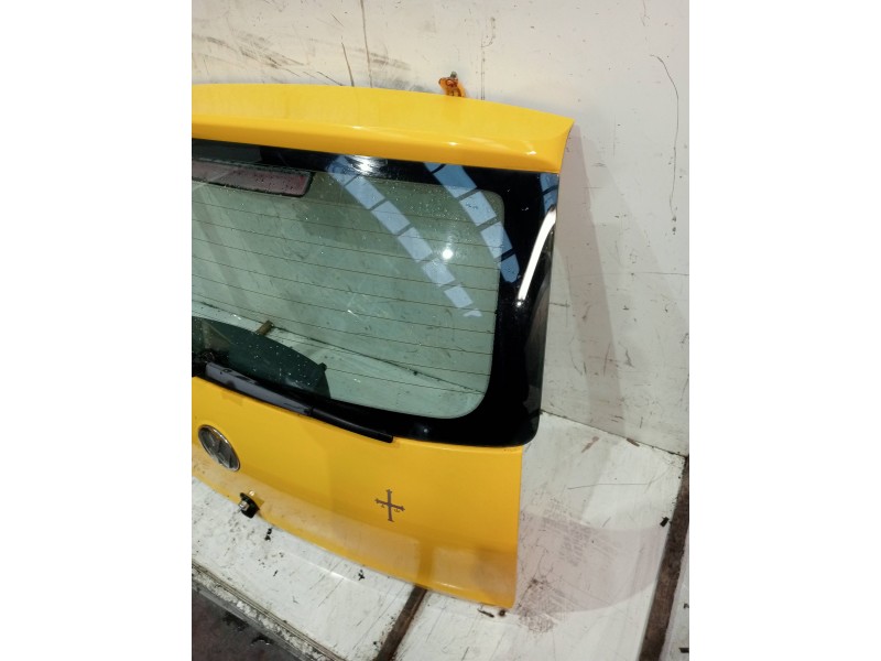 Recambio de porton trasero para volkswagen fox (5z1) básico referencia OEM IAM   
