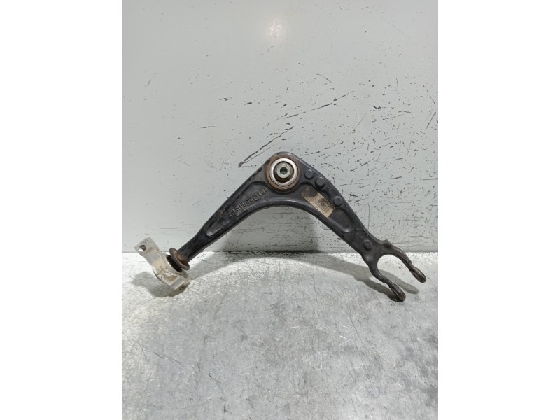 Recambio de brazo suspension inferior delantero derecho para peugeot 407 sw st confort referencia OEM IAM   