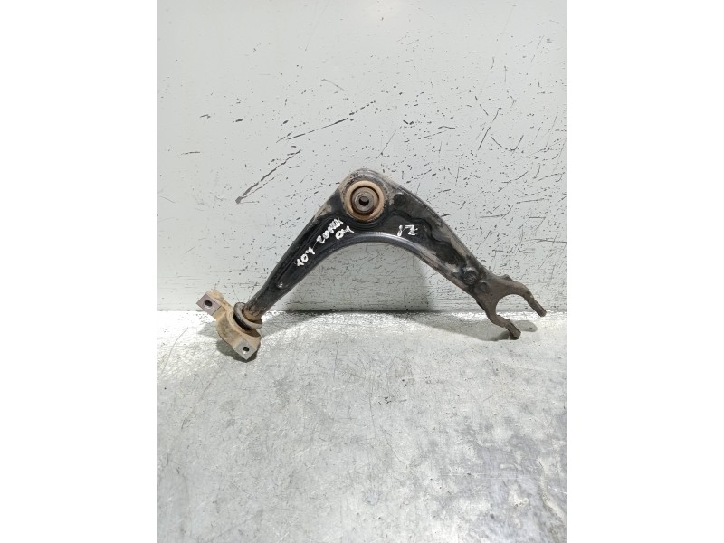 Recambio de brazo suspension inferior delantero izquierdo para peugeot 407 sw st confort referencia OEM IAM   
