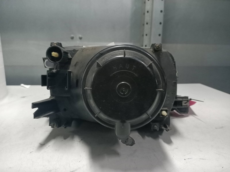 Recambio de faro izquierdo para renault 19 (b/c/l53) 1.4 gts referencia OEM IAM 063023 67515739 