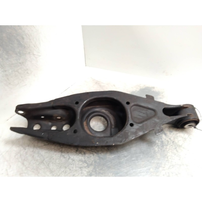 Recambio de brazo suspension inferior trasero izquierdo para mercedes clase clk (w209) coupe 2.7 cdi 20v cat referencia OEM IAM 