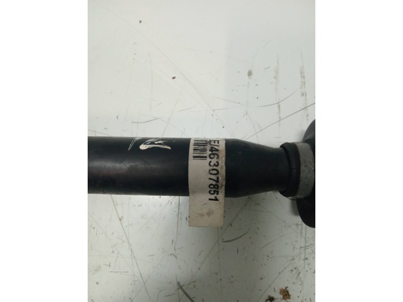 Recambio de transmision delantera izquierda para fiat stilo (192) referencia OEM IAM 46307851  