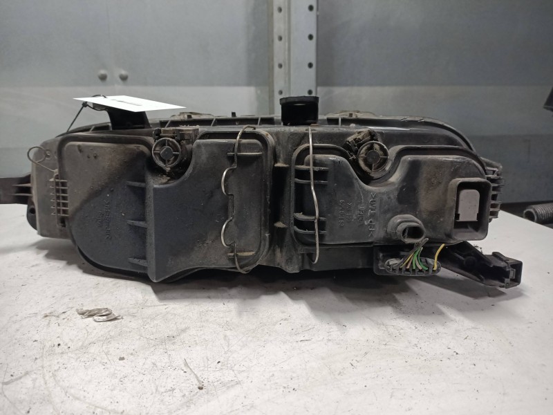 Recambio de faro derecho para fiat punto berlina (188) 1.2 8v elx (i) referencia OEM IAM 89100448  