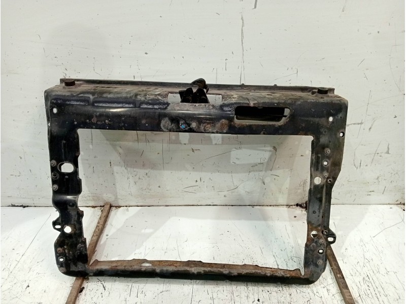 Recambio de panel frontal para volkswagen fox (5z1) básico referencia OEM IAM   