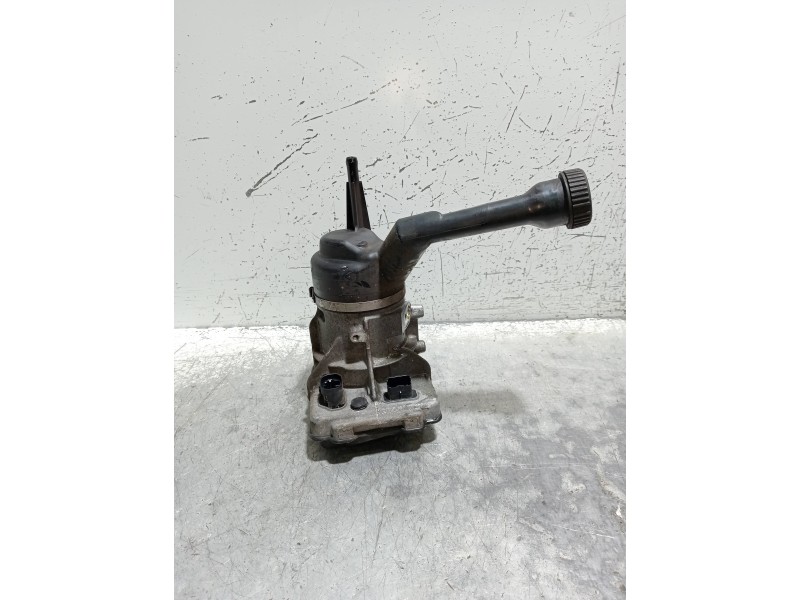 Recambio de bomba direccion para peugeot 308 confort referencia OEM IAM 9686207180  