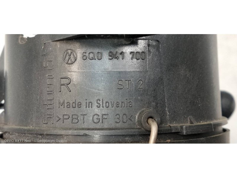 Recambio de faro antiniebla derecho para volkswagen fox (5z1) básico referencia OEM IAM 6Q0941700  