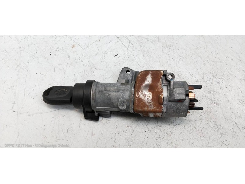Recambio de conmutador de arranque para volkswagen fox (5z1) básico referencia OEM IAM 4B0905851  